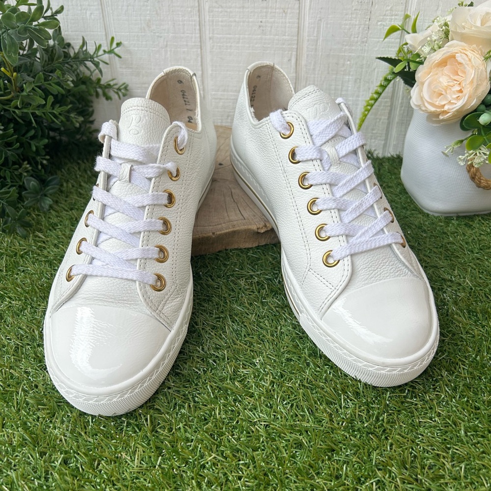 PAUL GREEN
White Women's White Sneakers with Gold Accents size Uk 3 US 5.5 NEW - Picture 7 of 17